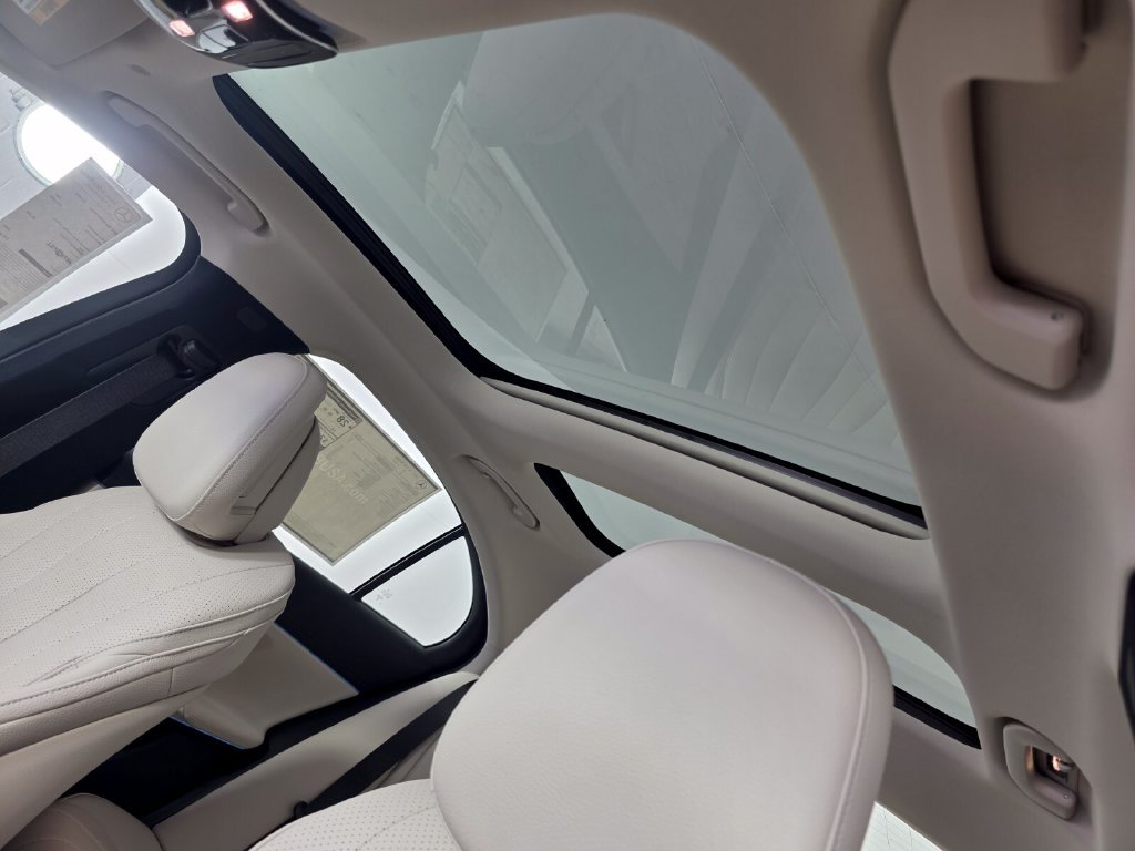 New 2027 Mercedes-Benz E 350 Sedan image 9