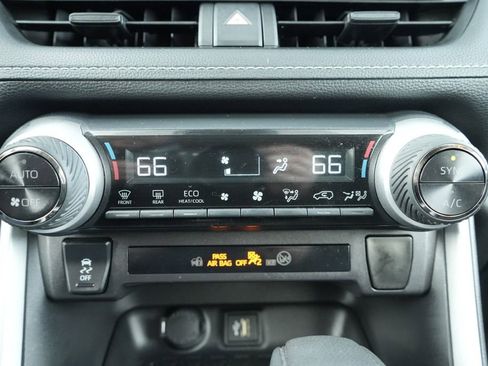 Used 2024 Toyota RAV4 LE image 33