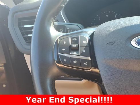 Used 2021 Ford Escape SEL image 13