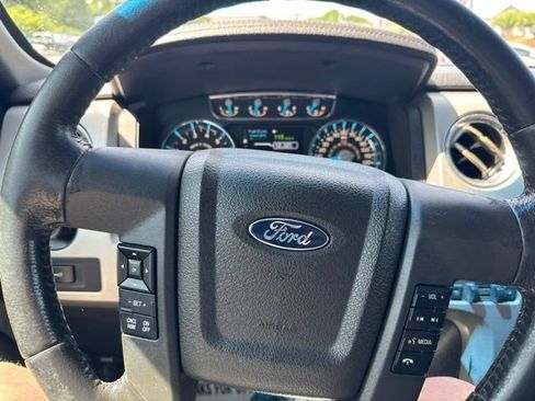 Used 2014 Ford F150 Lariat w/ Equipment Group 502A Luxury AWD/4WD image 39