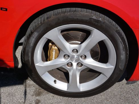 Used 2015 Chevrolet Camaro SS w/ RS Package image 16