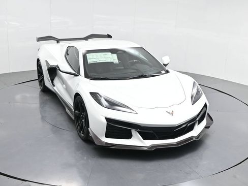 New 2025 Chevrolet Corvette Z06 w/ Z07 Performance Package RWD image 42