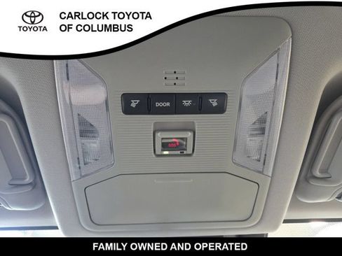 Used 2021 Toyota RAV4 XLE w/ XLE Grade Weather Package AWD/4WD image 29