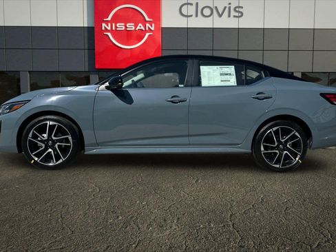 New 2025 Nissan Sentra SR image 6