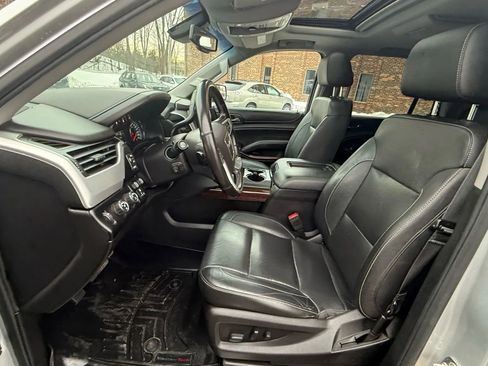 Used 2018 GMC Yukon SLT w/ Open Road Package image 12