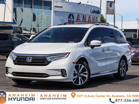 Used 2022 Honda Odyssey Touring image 1