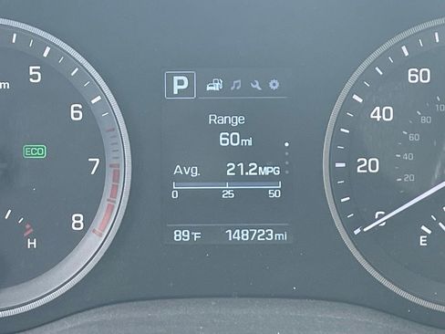 Used 2016 Hyundai Tucson SE w/ Option Group 02 FWD image 14