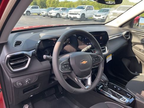 New 2026 Chevrolet TrailBlazer LT w/ Convenience Package image 12