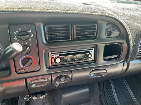 Used 1999 Dodge Ram 3500 Truck 2WD Quad Cab image 10