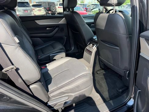Used 2024 MAZDA CX-90 3.3 Turbo w/ Preferred Plus AWD/4WD image 27