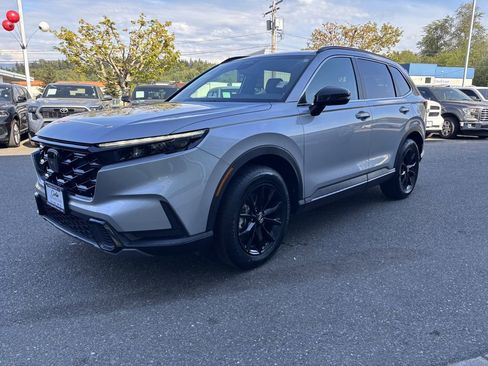 Used 2023 Honda CR-V Sport image 3