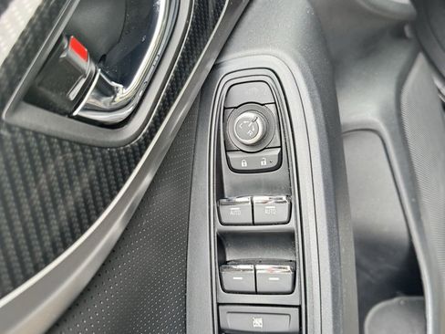 Used 2019 Subaru Crosstrek 2.0i Limited w/ Popular Package #3 image 6