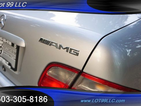 Used 2001 Mercedes-Benz CLK 55 AMG Coupe image 31