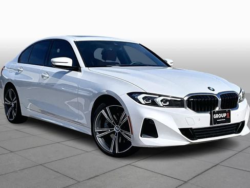 Used 2023 BMW 330i 330i w/ Premium Package image 2