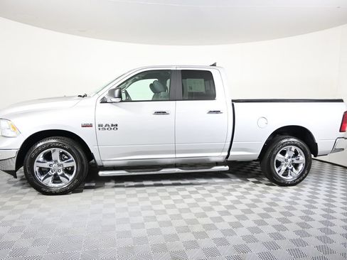 Used 2017 RAM 1500 Big Horn AWD/4WD image 2