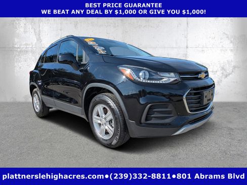 Used 2022 Chevrolet Trax LT w/ LT Convenience Package AWD/4WD image 1