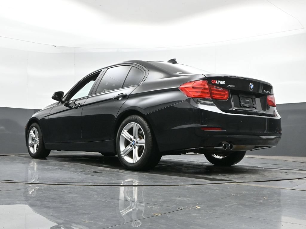 Used 2013 BMW 328i xDrive Sedan AWD/4WD image 40