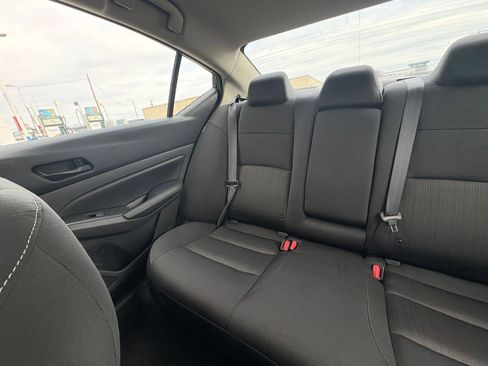 Used 2025 Nissan Altima 2.5 SV image 40