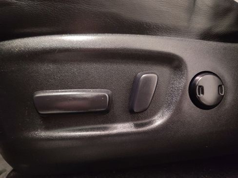 Used 2015 Toyota RAV4 Limited image 14