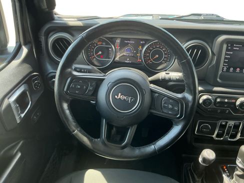 Used 2021 Jeep Wrangler Unlimited Sport AWD/4WD image 12