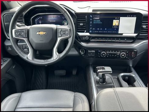 Used 2024 Chevrolet Silverado 1500 LTZ w/ LTZ Premium Package AWD/4WD image 25