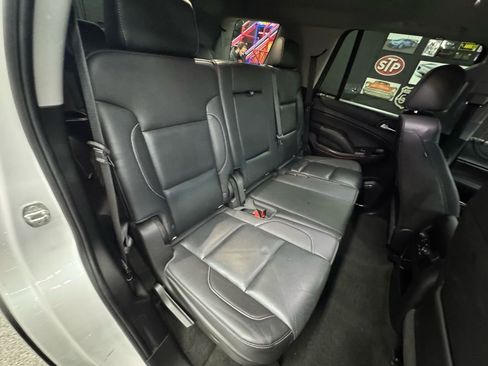 Used 2018 GMC Yukon SLT w/ Open Road Package image 18