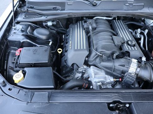 Used 2020 Dodge Challenger R/T Scat Pack RWD image 38