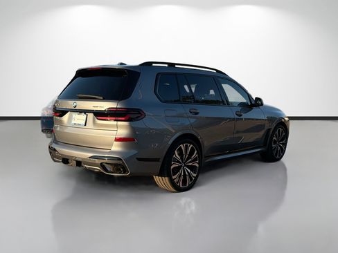 New 2026 BMW X7 xDrive40i w/ M Sport Package image 3