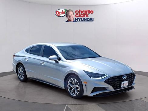 Used 2023 Hyundai Sonata SEL w/ Cargo Package image 7