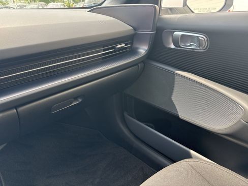 Used 2024 Hyundai Ioniq 6 SE image 29