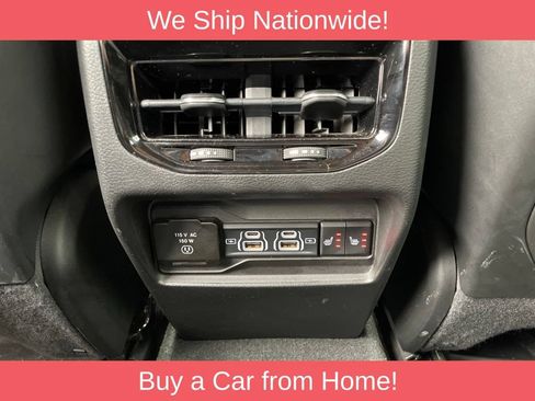 Used 2022 Jeep Grand Cherokee Overland AWD/4WD image 14