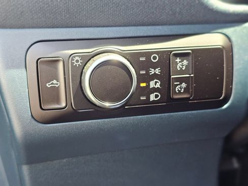 Used 2022 Ford Maverick XLT w/ Equipment Group 300A Standard AWD/4WD image 18