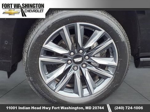 Used 2023 Cadillac Escalade Sport Platinum AWD/4WD image 5