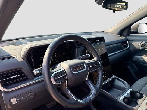 Used 2026 GMC Terrain Elevation w/ Black Edition image 11