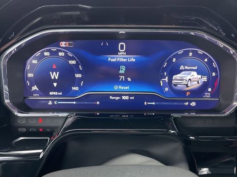 Used 2025 Chevrolet Silverado 1500 LTZ image 19