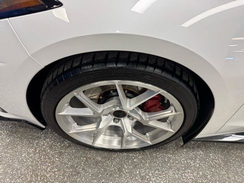 Used 2023 Chevrolet Corvette Stingray Premium Cpe w/ Z51 Performance Package image 32