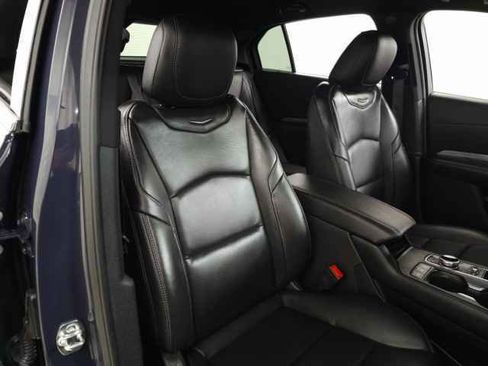 Certified 2025 Cadillac XT4 Premium Luxury image 35