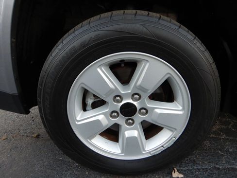 Used 2016 Jeep Compass Sport w/ Power Value Group image 24