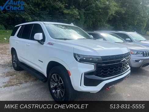 Used 2023 Chevrolet Tahoe Z71 w/ Luxury Package AWD/4WD image 2