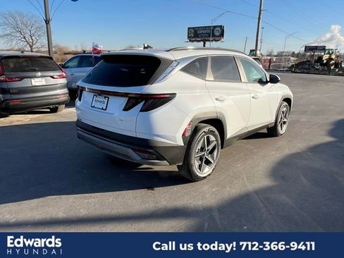 New 2025 Hyundai Tucson SEL image 5