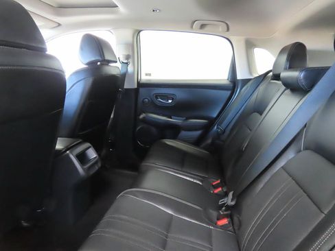 Used 2025 Honda HR-V EX-L image 15