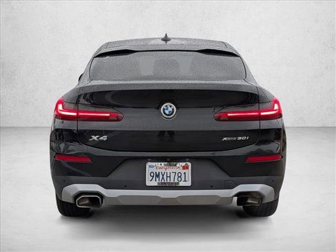 Used 2022 BMW X4 xDrive30i w/ Parking Assistance Package image 6