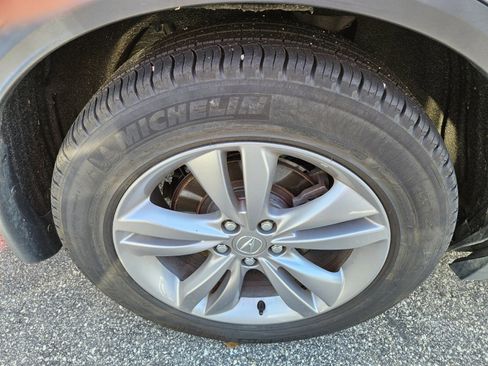 Used 2022 Acura MDX SH-AWD image 12