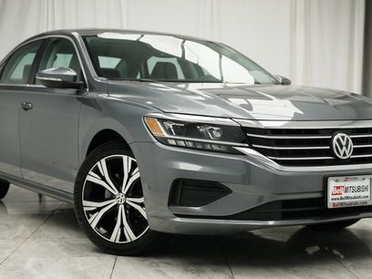 Used 2022 Volkswagen Passat 2.0T SE