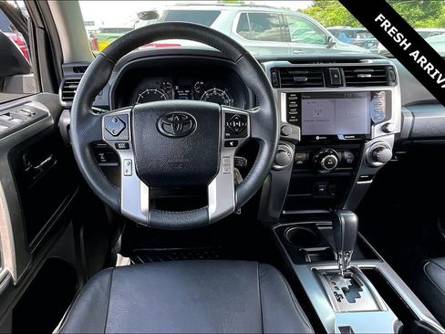 Used 2021 Toyota 4Runner SR5 RWD image 10