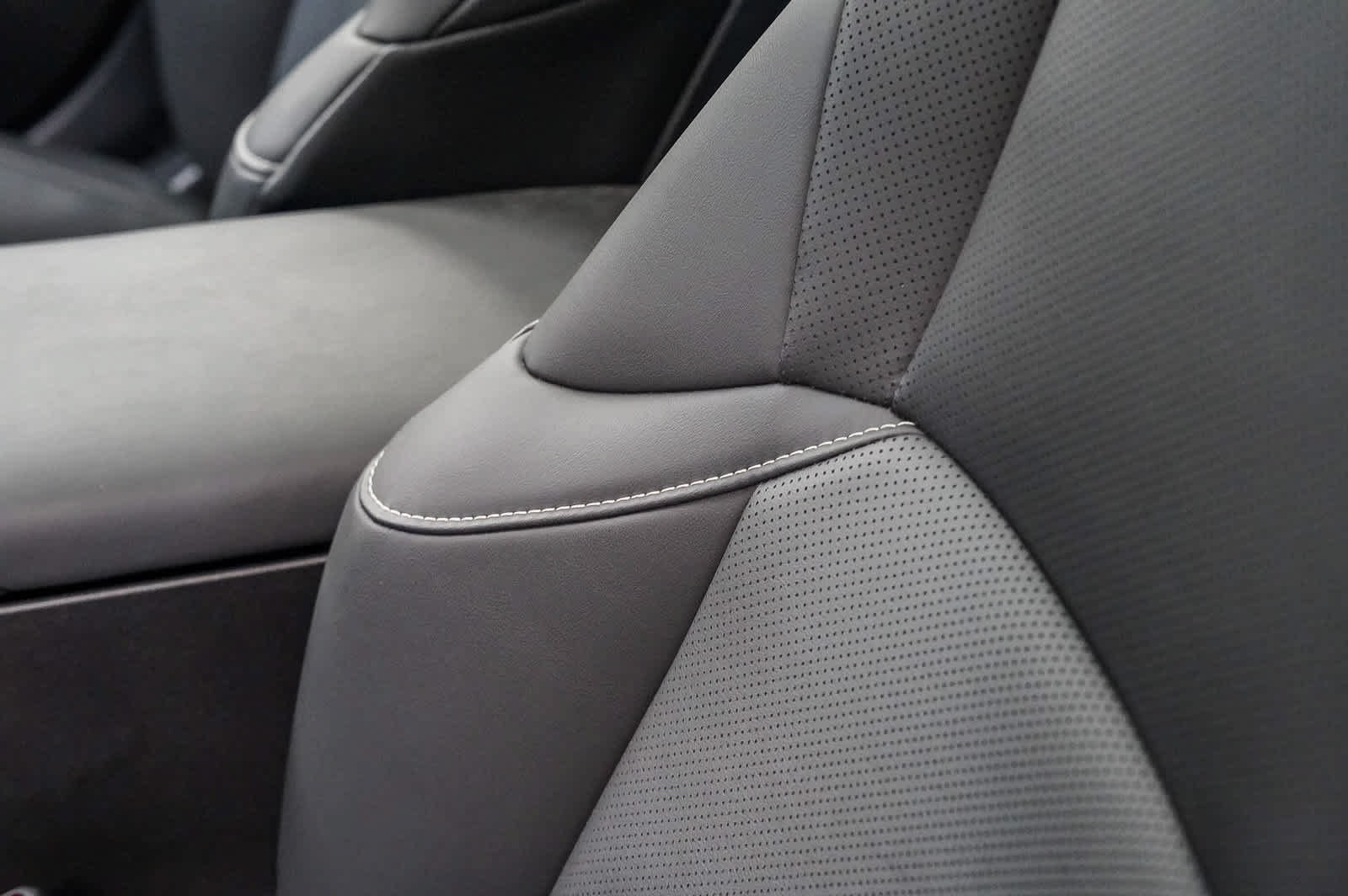 Used 2024 Lexus ES 350 w/ Premium Package FWD image 20