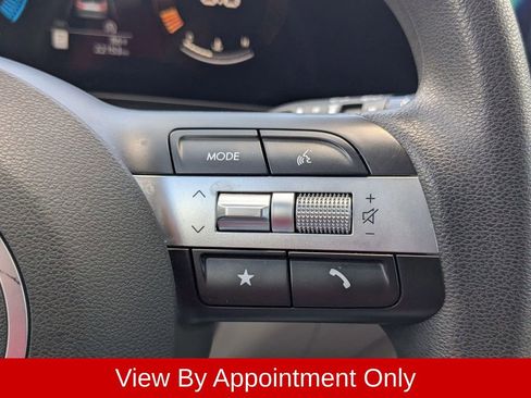 Used 2025 Hyundai Tucson SEL FWD image 22