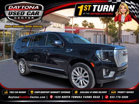 Used 2024 GMC Yukon XL Denali AWD/4WD image 1