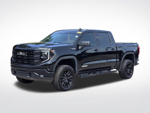 Used 2023 GMC Sierra 1500 Elevation AWD/4WD image 2