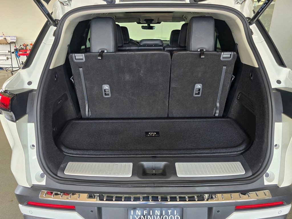 Certified 2024 INFINITI QX60 Sensory w/ Cargo Package AWD/4WD image 25